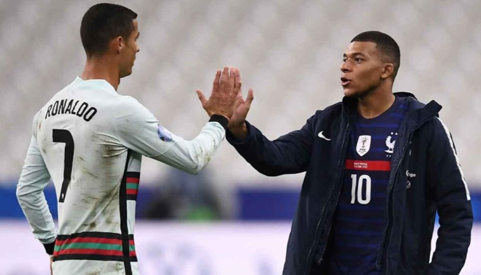 Real Madrid might revert to an old strategy to help Mbapp&eacute; win the Ballon d&rsquo;Or.