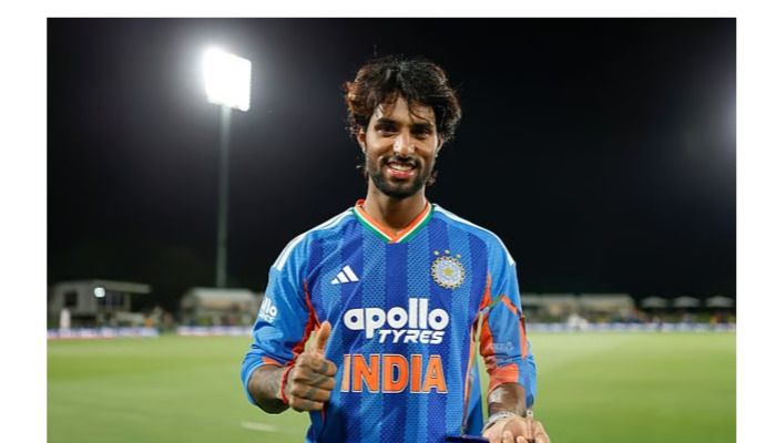 চাপের মুখে তিলকের ঝলক, রান তাড়ায় শতভাগ জয়ের অনন্য রেকর্ড
